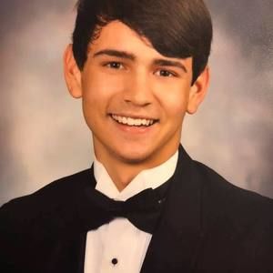 Meet your Posher, Logan